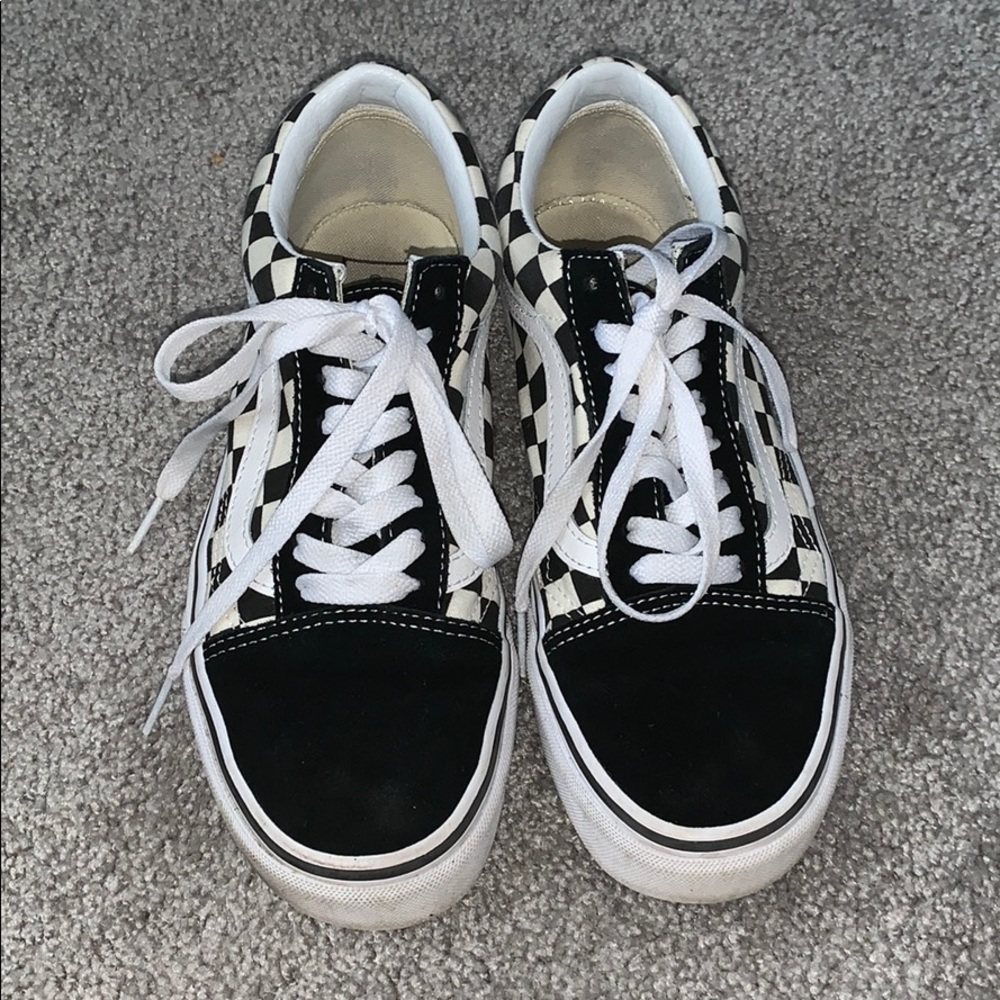checkerboard vans